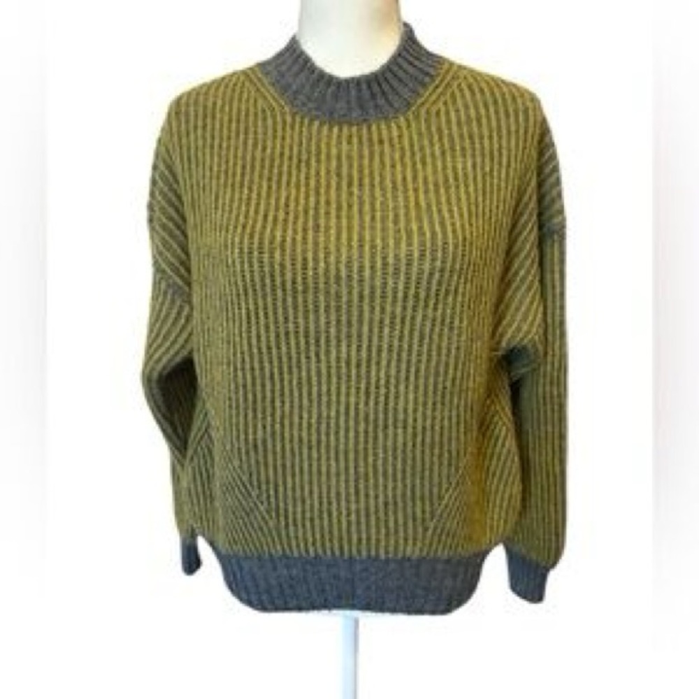 Chiaromente sweater Made in Italy Knitted Oversized gray/green striped Medium‎